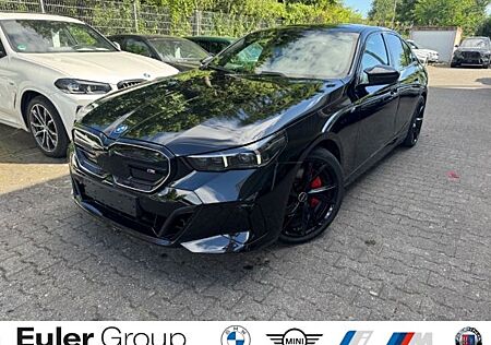 BMW i5 M60 PRO AHK Pano ICONIC Carbon B/W Memory Sit