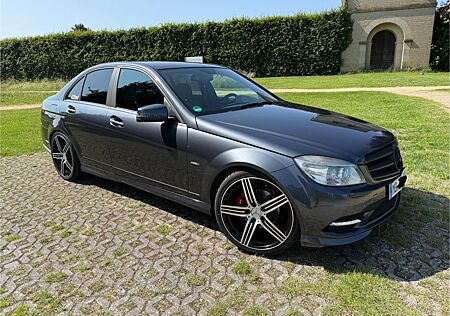 Mercedes-Benz C 180 C 180K AMG Sportpaket / BlueEFFICIENCY