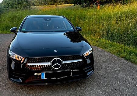 Mercedes-Benz A 200 - AMG Line