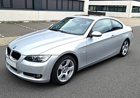 BMW 320i Coupé Autom. PDC GSHD Orig. 48 TKm