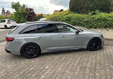 Audi RS4 2.9 TFSI Avant Quattro