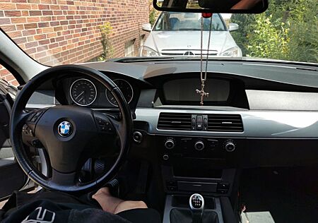 BMW 520d touring -