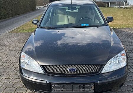 Ford Mondeo 2.5 V6 Futura Futura