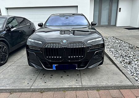 BMW 740 Baureihe 7 Lim d xDrive M Sport