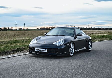 Porsche 996 Carrera 4S