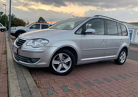 VW Touran Volkswagen 1.9 TDI 77kW Conceptline Conceptline