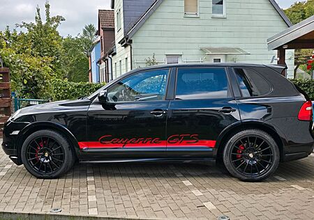 Porsche Cayenne GTS