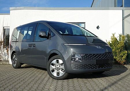 Hyundai Staria HYBRID 9Sitz/18Zoll/Sitz+Lenkrdhzg SOFORT
