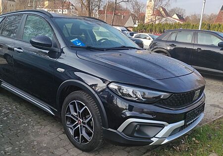 Fiat Tipo Cross