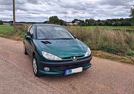 Peugeot 206 1.4 Presence 75 Presence