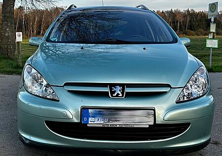 Peugeot 307 Break/ Automatik Premium Pano Alu TÜV