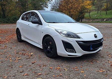 Mazda 3 2.0 MZR-DISI Sports-Line