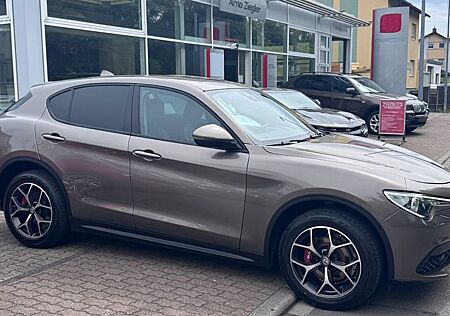 Alfa Romeo Stelvio Super Q4