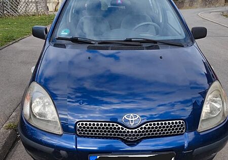 Toyota Yaris TÜV abgelaufen 03/2025