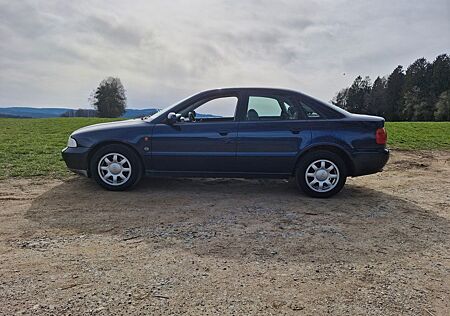Audi A4 2.6 quattro quattro