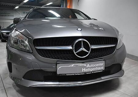 Mercedes-Benz A 180 d DCT Klima Sportsitze PDCV+H