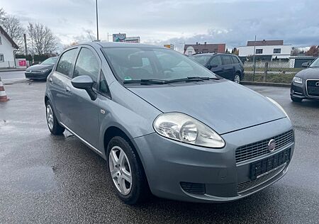 Fiat Grande Punto 1.2 8V Actual, TÜV Neu, Scheckheft