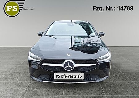 Mercedes-Benz CLA 200 Shooting Brake d Progressive Navi PDC