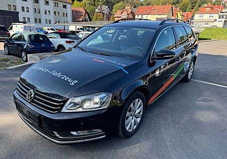 VW Passat Variant Volkswagen 2,0 TDI DSG BlueMotion *Bi-Xenon*