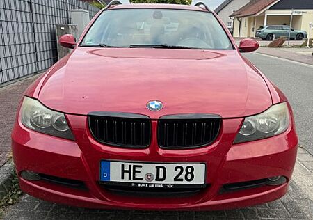 BMW 318i touring -