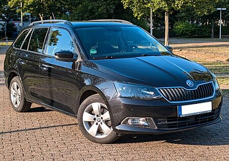 Skoda Fabia Combi Style, neu: TÜV+Batterie+Winterreife