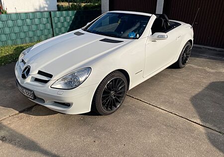 Mercedes-Benz SLK 200 KOMPRESSOR -