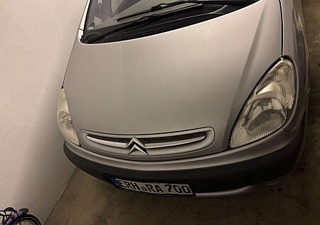 Citroën Xsara Picasso 1.8 16V Exclusive Exclusive