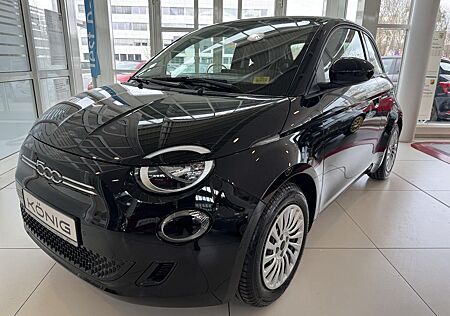 Fiat 500 Elektro RED MY25 Komfortpaket Automatik