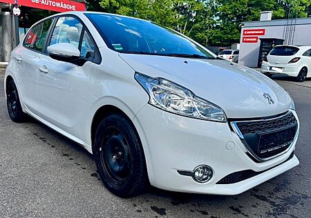Peugeot 208 Active Scheckheft/Tüv-2027
