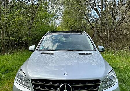 Mercedes-Benz ML 250 BlueTEC 4MATIC -