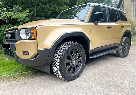 Toyota Land Cruiser 2.8 D-4D 4WD First Edition Auto...