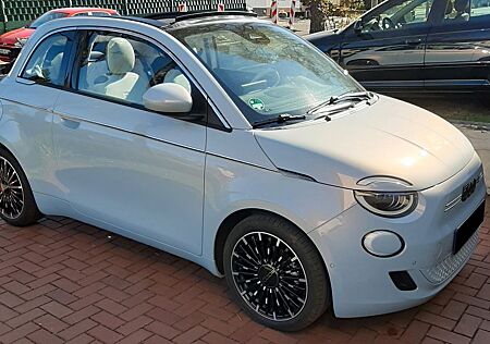 Fiat 500E (RED) Cabrio 23,8 kWh (RED)