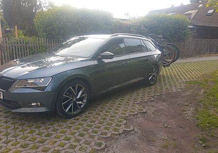 Skoda Superb 2.0 TDI SCR 140kW SportLine Combi Spo...