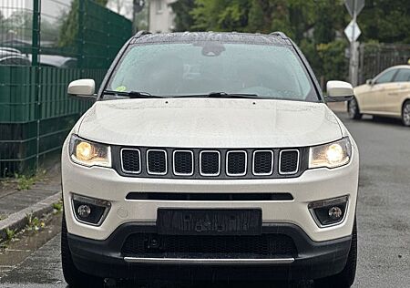 Jeep Compass Limited 4WD*Navi*Leder*Beats*Keyless*ACC