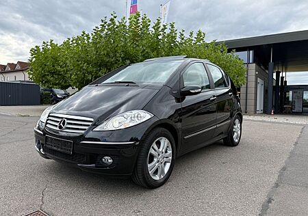 Mercedes-Benz A 150 ELEGANCE PANO XENON LEDER TÜV 08/2026