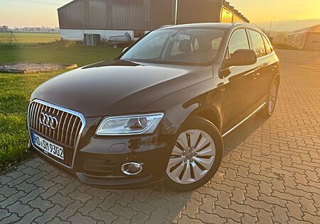 Audi Q5 2.0 Hybrid TFSI tiptronic quattro -