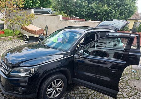 VW Tiguan Volkswagen 1.4 TSI 90kW BlueMot Tech Sport & Sty...