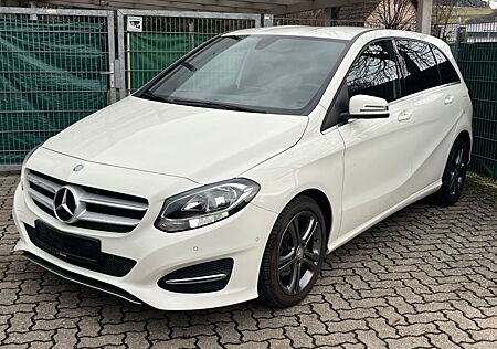 Mercedes-Benz B 200 d 4Matic *AUTOM.*NAVI*PDC*