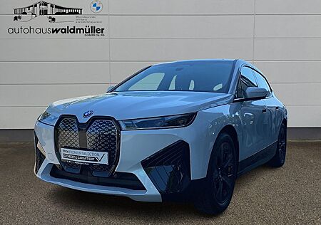 BMW iX xDrive40 Sportpaket