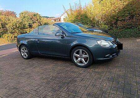 VW Eos Volkswagen 2.0 FSI Standard