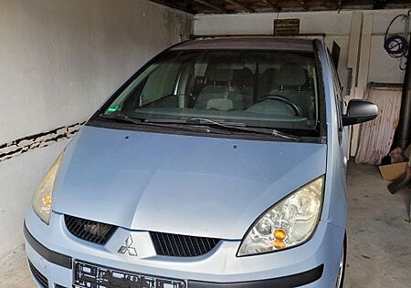 Mitsubishi Colt 1.3 Invite Invite