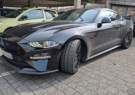 Ford Mustang 5.0 V8 AT, KW V3, Remus 3", Recaro