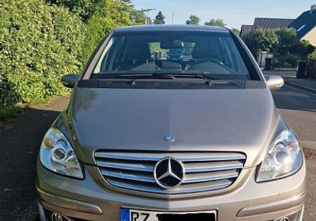 Mercedes-Benz B 180 CDI