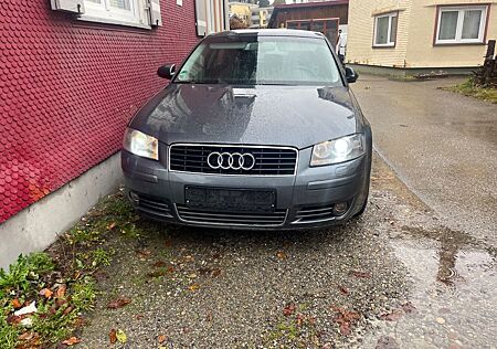 Audi A3 2.0 FSI S line Sportpaket plus S line Spo...