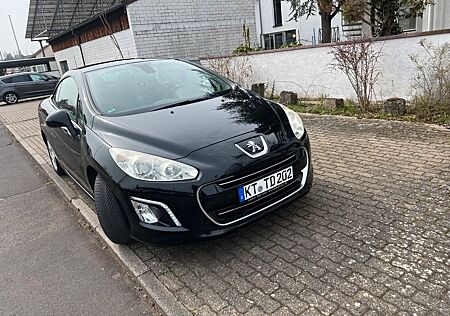 Peugeot 308 CC Active e-HDi FAP 110 STOP & START Active