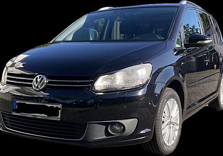 VW Touran Volkswagen 1.4 TSI DSG CUP NAVI (groß)