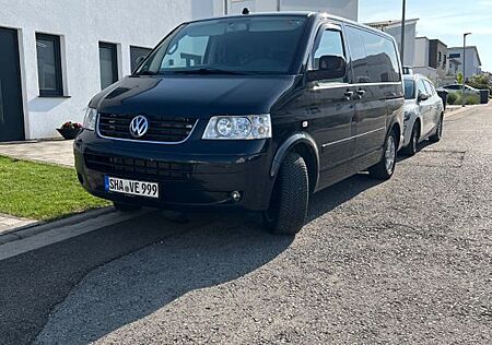 VW T5 Multivan Volkswagen Highline Top AHK STH R-Kamera Neu