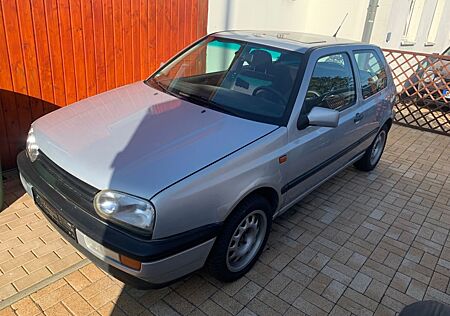 VW Golf Volkswagen 3 GL 1,6l 1.Hand Tüv bis 07/25