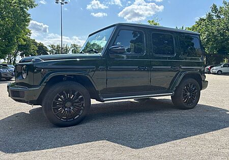 Mercedes-Benz G 400 d - manufaktur oliv metallic AMG