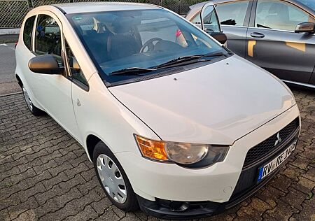 Mitsubishi Colt 1.1 -